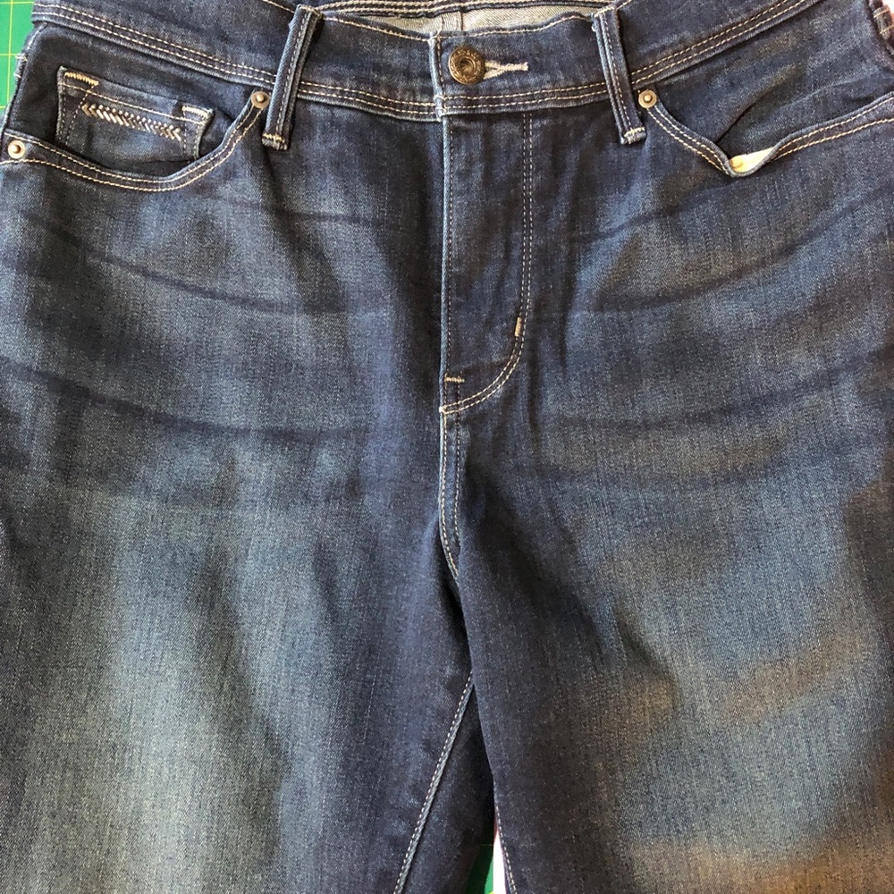EUC Women’s 512 Levi’s Skinny Leg Jeans